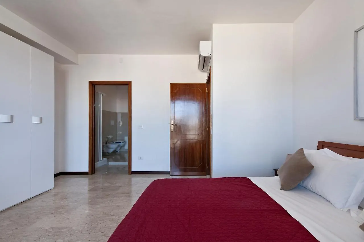 Via Del Mare - Rooms & Apartment Sit 0*, Lecce Italy